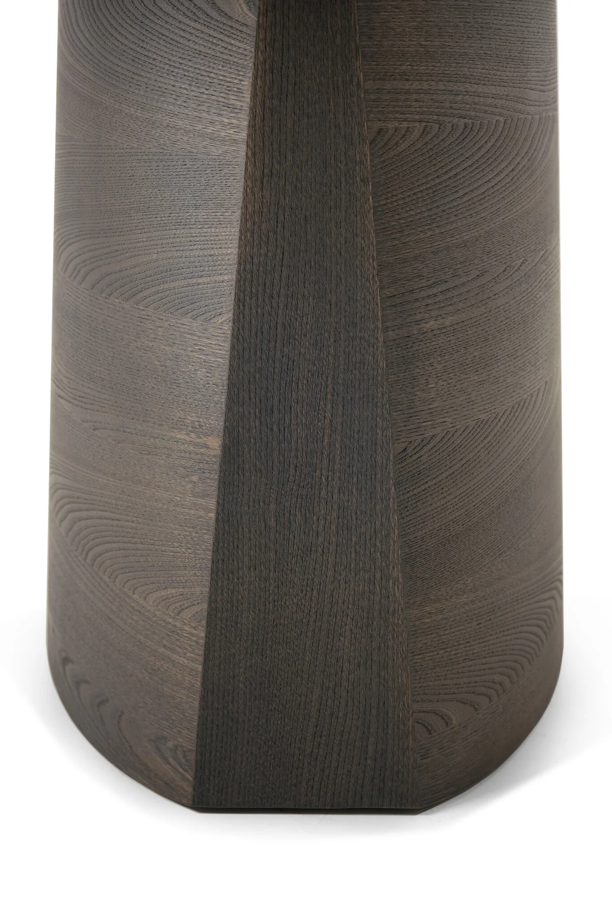 woodveneer-detail-base_871fd111-cbfc-4db9-999a-873b29fb17b0.jpg